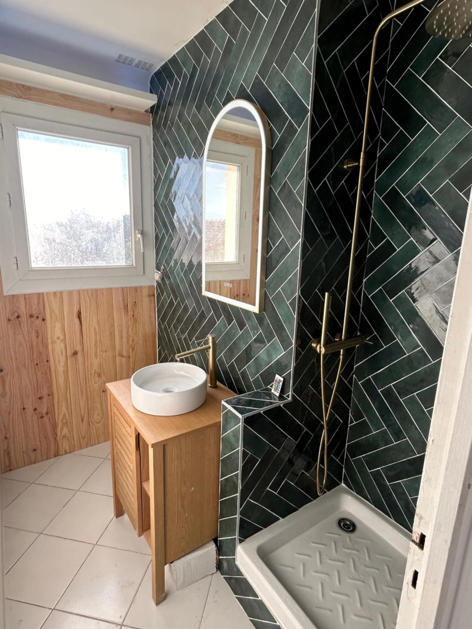 Appartement Traversant Vue Mer Et Etang モーギオ エクステリア 写真